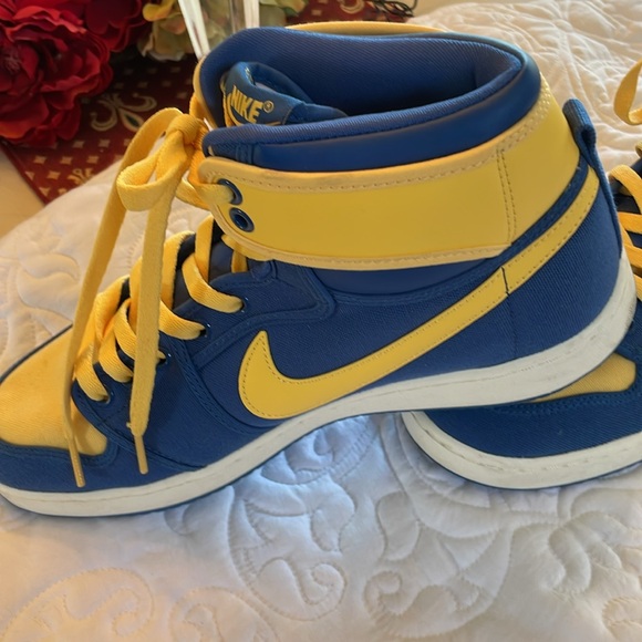 Nike Air Jordon 1 Retro High OG Size 11 - Picture 3 of 6